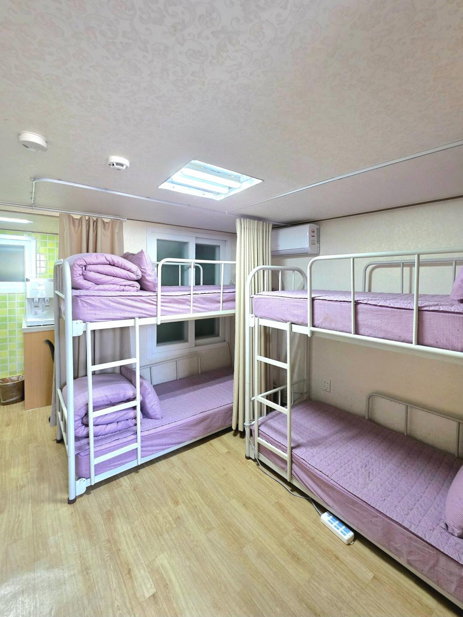 Happy Garden Guesthouse Seoul Exterior photo
